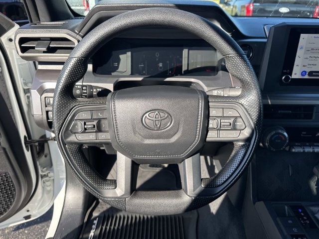Used 2026 Toyota Tacoma SR5 AWD/4WD image 21