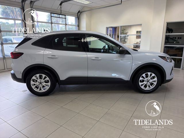 Certified 2026 Ford Escape Active FWD image 9