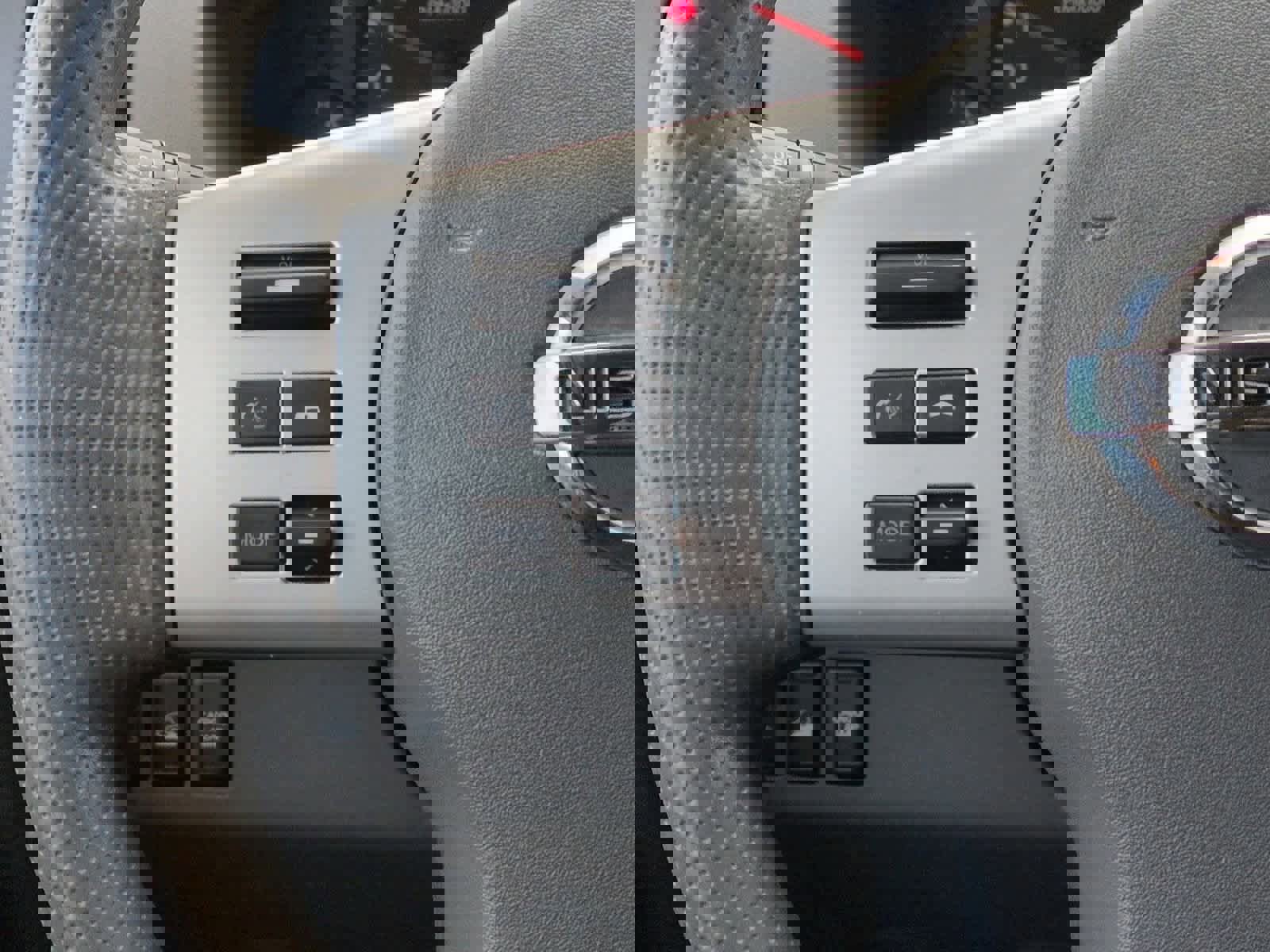 Used 2018 Nissan Frontier SV image 24