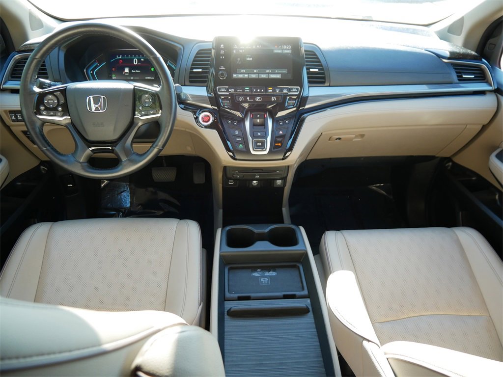Used 2023 Honda Odyssey Elite image 13