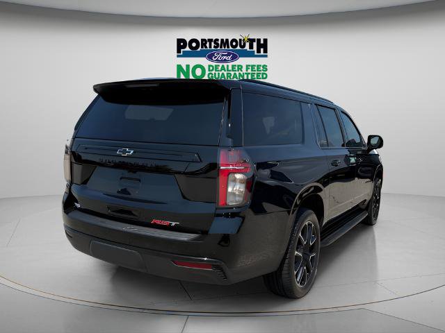 Used 2024 Chevrolet Suburban RST w/ Luxury Package AWD/4WD image 31