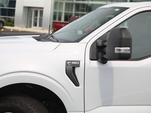 Certified 2022 Ford F150 XLT w/ Equipment Group 302A High AWD/4WD image 4