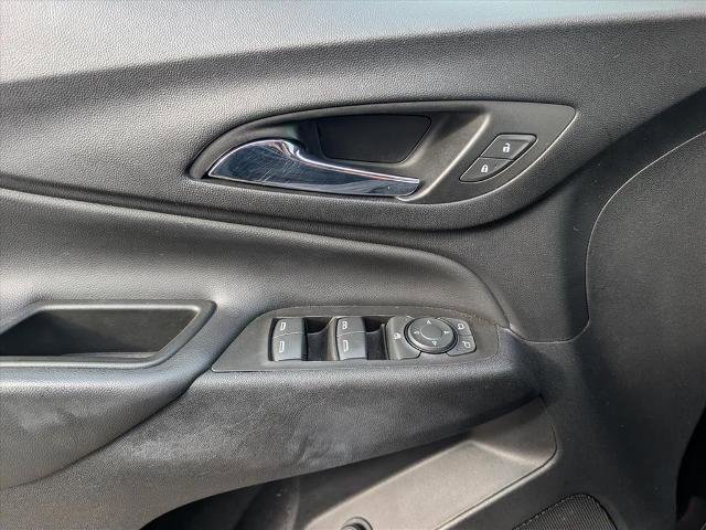 Used 2022 Chevrolet Equinox LT image 15