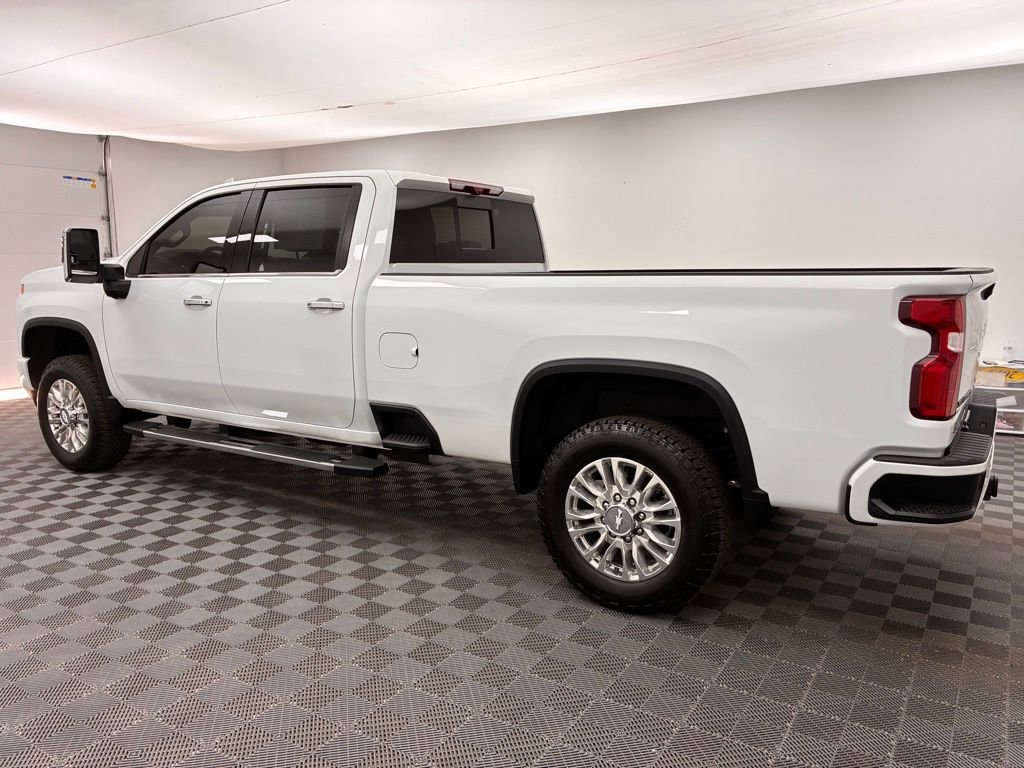 Used 2021 Chevrolet Silverado 3500 High Country image 6
