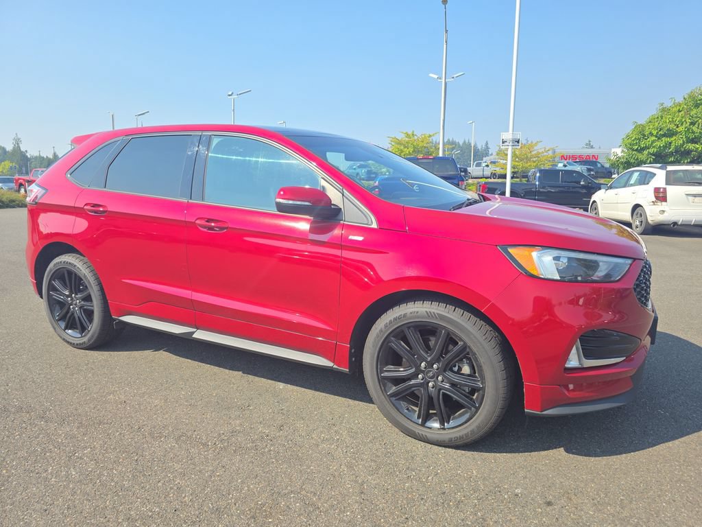Certified 2020 Ford Edge ST-Line w/ Cold Weather Package