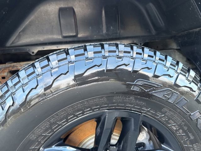 Used 2020 Chevrolet Silverado 1500 Custom Trail Boss w/ Custom Convenience Package AWD/4WD image 10