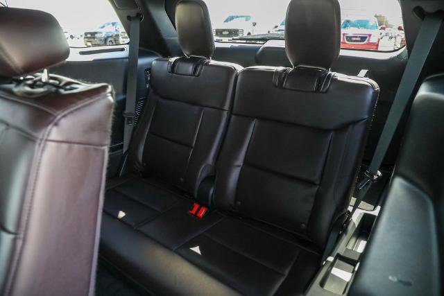 Certified 2025 Ford Explorer Platinum image 33