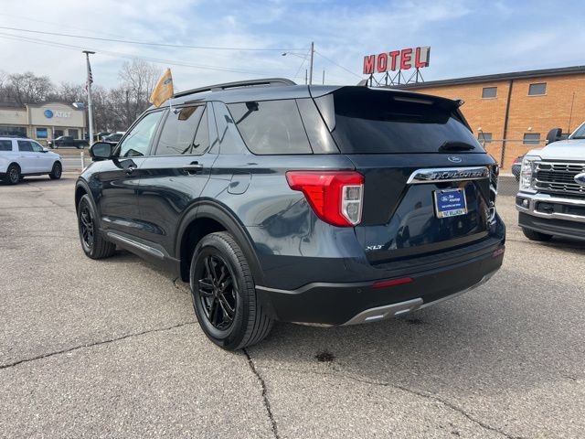 Certified 2024 Ford Explorer XLT w/ Equipment Group 202A image 6