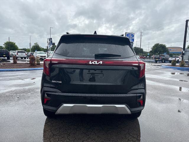 Used 2024 Kia Seltos S FWD image 4