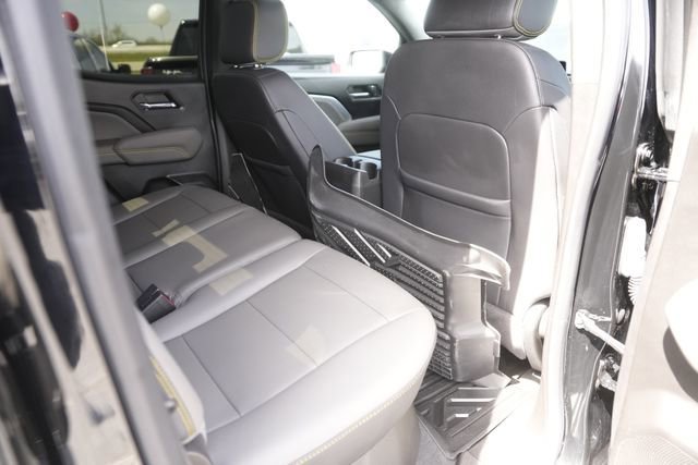 Used 2024 Chevrolet Colorado ZR2 w/ ZR2 Bison Edition image 14