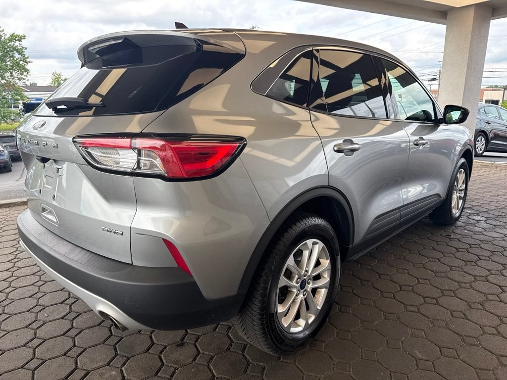 Certified 2022 Ford Escape SE w/ Convenience Package AWD/4WD image 6