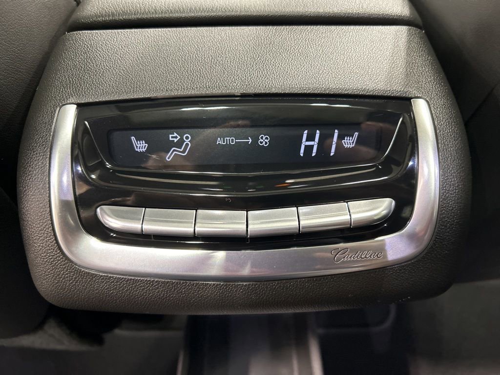 Used 2024 Cadillac XT6 Premium Luxury w/ Technology Package image 33