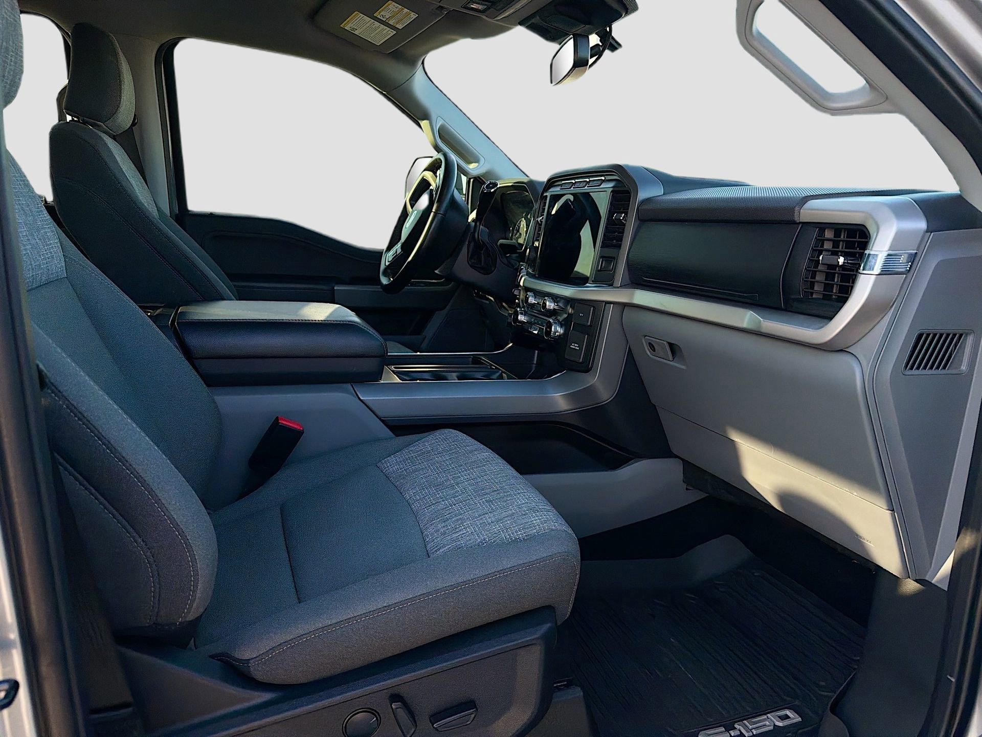 Certified 2023 Ford F150 XLT w/ Equipment Group 302A High image 29