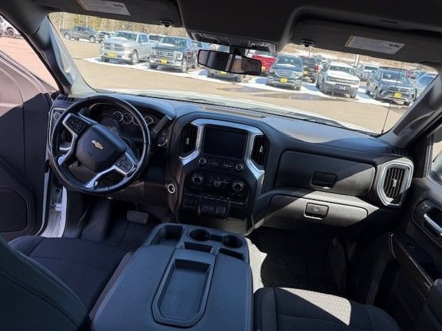 Used 2020 Chevrolet Silverado 1500 LT w/ All-Star Edition AWD/4WD image 17