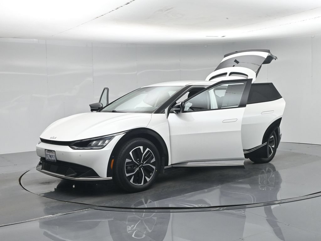 Used 2023 Kia EV6 Wind w/ Wind Technology Package AWD/4WD image 33