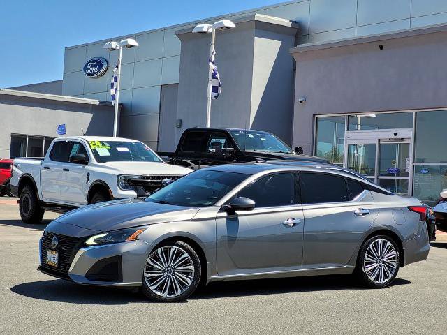 Used 2023 Nissan Altima 2.5 SL FWD image 7
