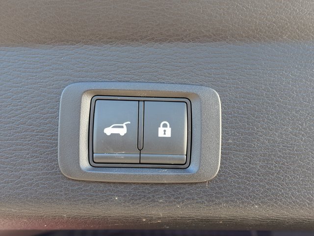 Used 2024 Mitsubishi Outlander SE FWD image 35