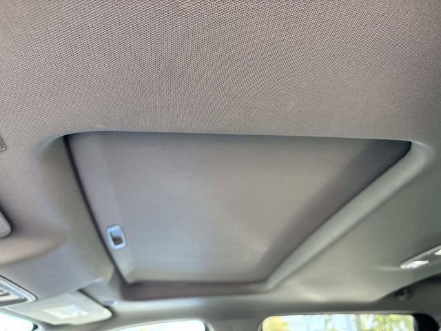 Used 2022 GMC Sierra 1500 Denali w/ Driver Alert Package II image 21