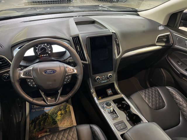 Certified 2023 Ford Edge Titanium w/ Class II Trailer Tow Package AWD/4WD image 16