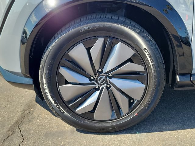 Used 2025 Nissan Ariya AWD image 26