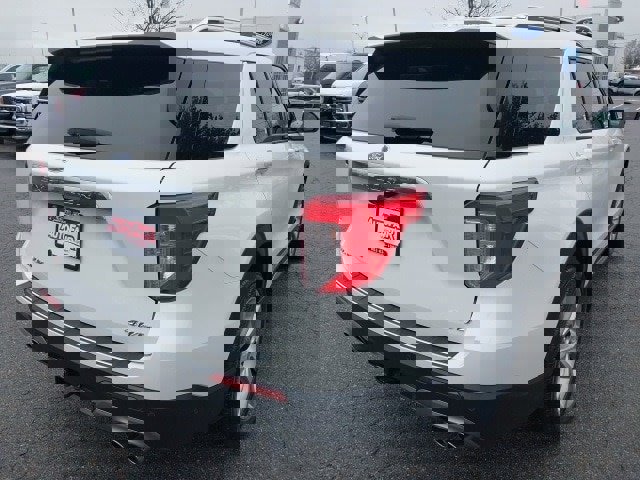 Certified 2021 Ford Explorer Platinum w/ Equipment Group 601A image 8