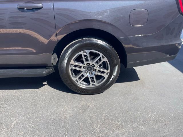 Certified 2025 Ford Expedition Max Active image 18