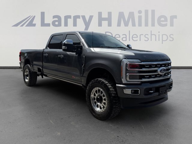 Certified 2023 Ford F350 Platinum AWD/4WD image 7