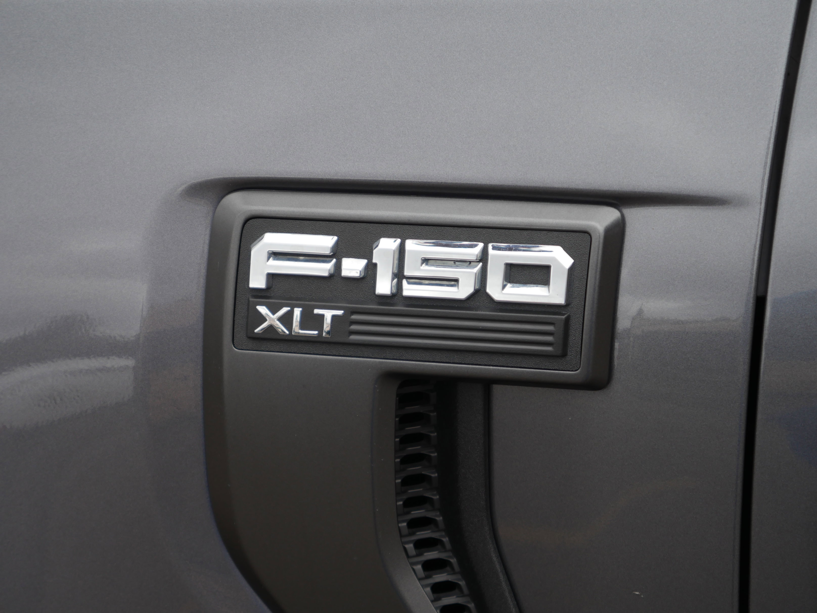 Certified 2021 Ford F150 XLT w/ Equipment Group 301A Mid image 23