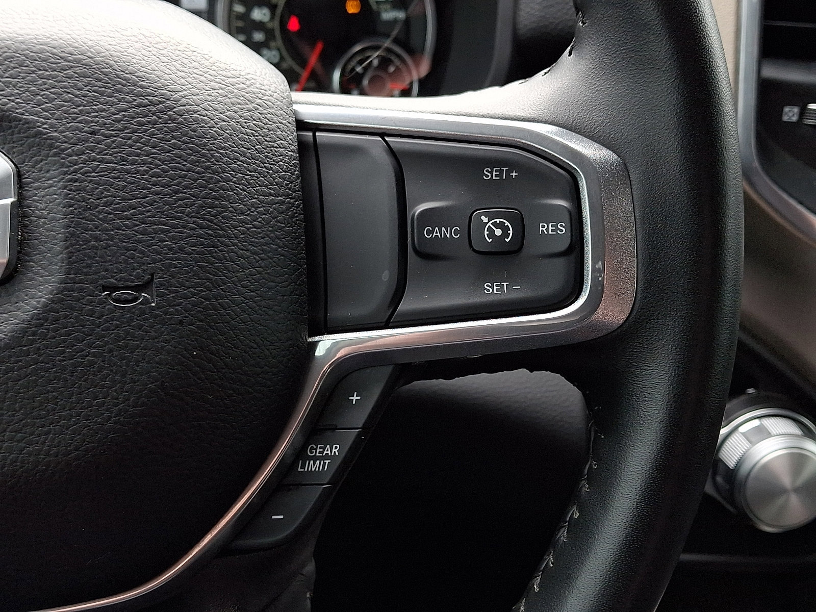 Used 2023 RAM 2500 Laramie image 24