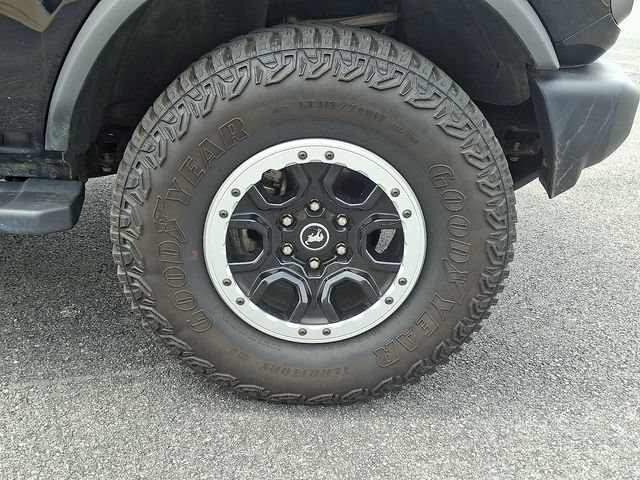 Certified 2023 Ford Bronco Big Bend w/ Sasquatch Package AWD/4WD image 8