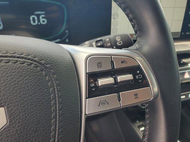 Used 2023 Kia Telluride S AWD/4WD image 19
