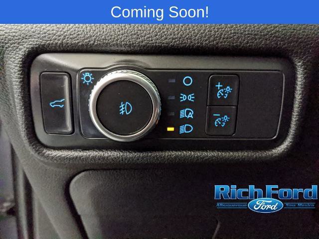 Certified 2022 Ford Explorer XLT w/ Equipment Group 202A image 12