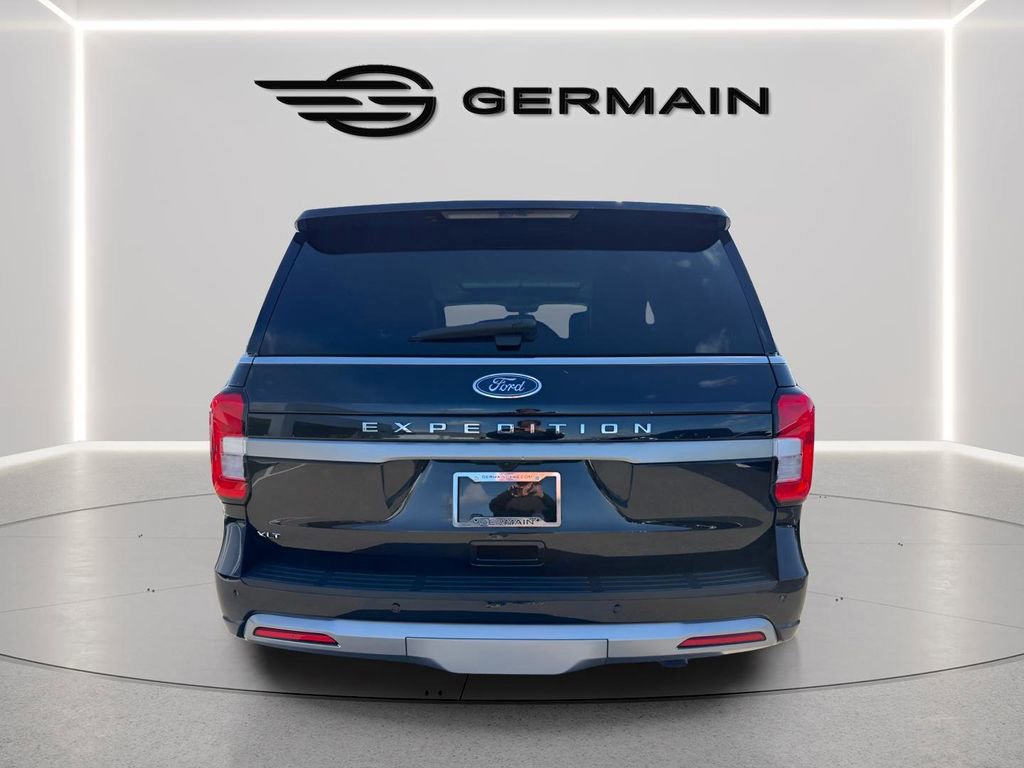 Certified 2024 Ford Expedition XLT image 4