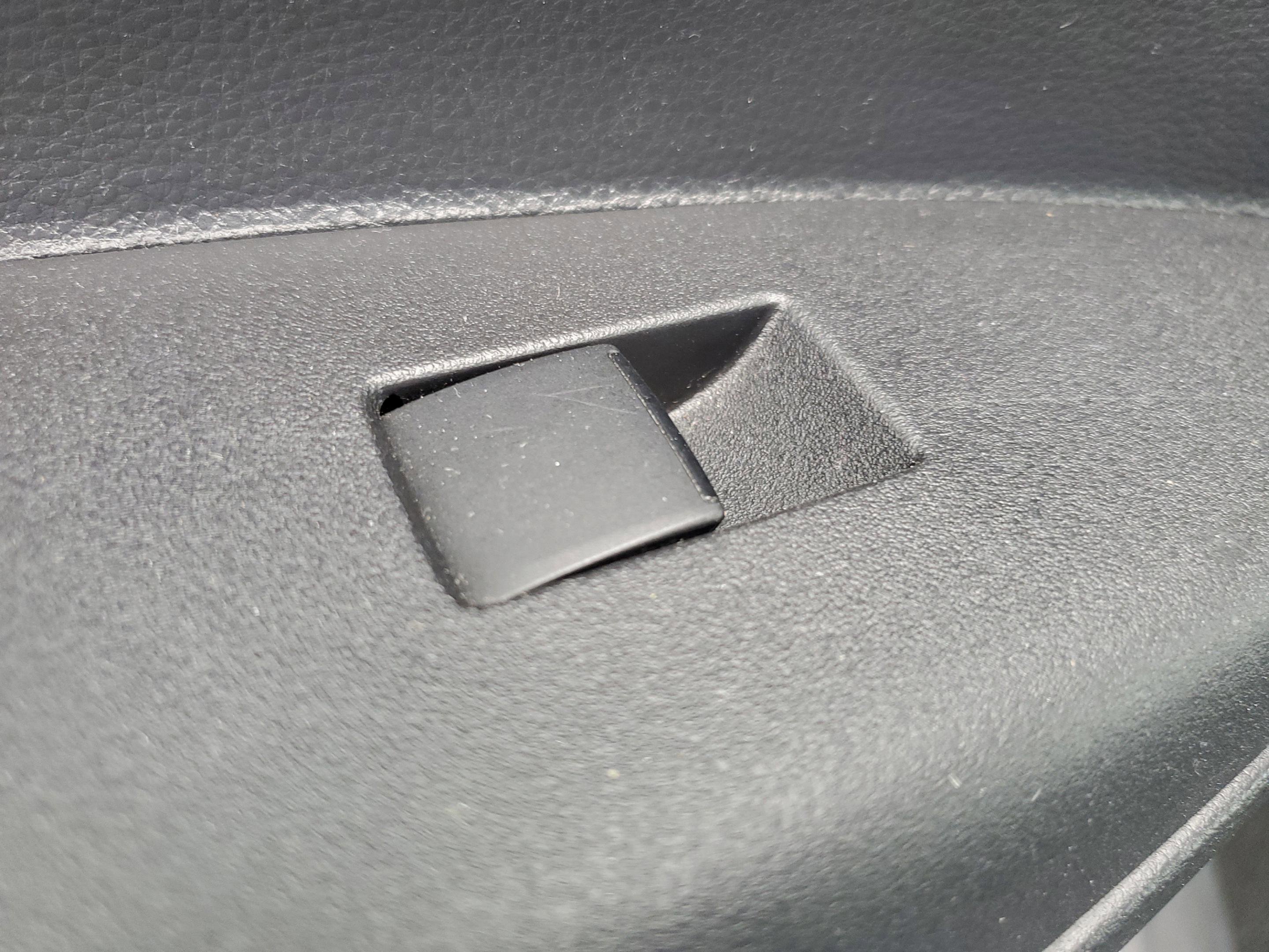 Used 2024 Toyota Corolla LE FWD image 14