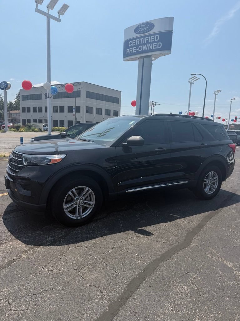 Certified 2022 Ford Explorer XLT w/ Class IV Trailer Tow Package AWD/4WD image 35