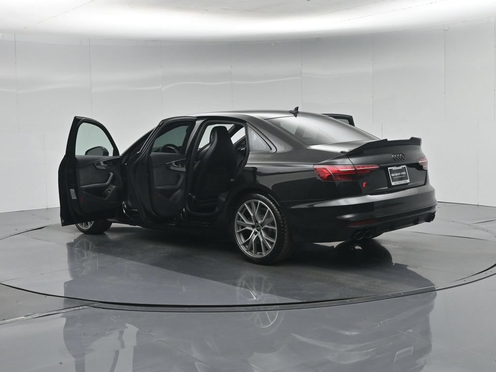Used 2023 Audi S4 Premium Plus w/ Premium Plus Package AWD/4WD image 37