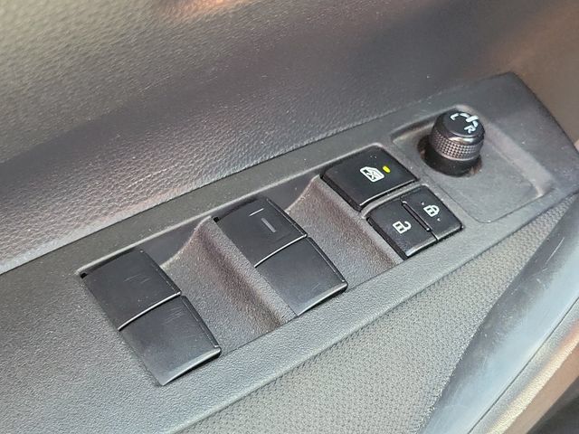 Used 2023 Toyota Corolla LE FWD image 11