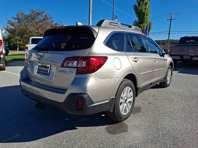 Used 2018 Subaru Outback 2.5i Premium AWD/4WD image 15