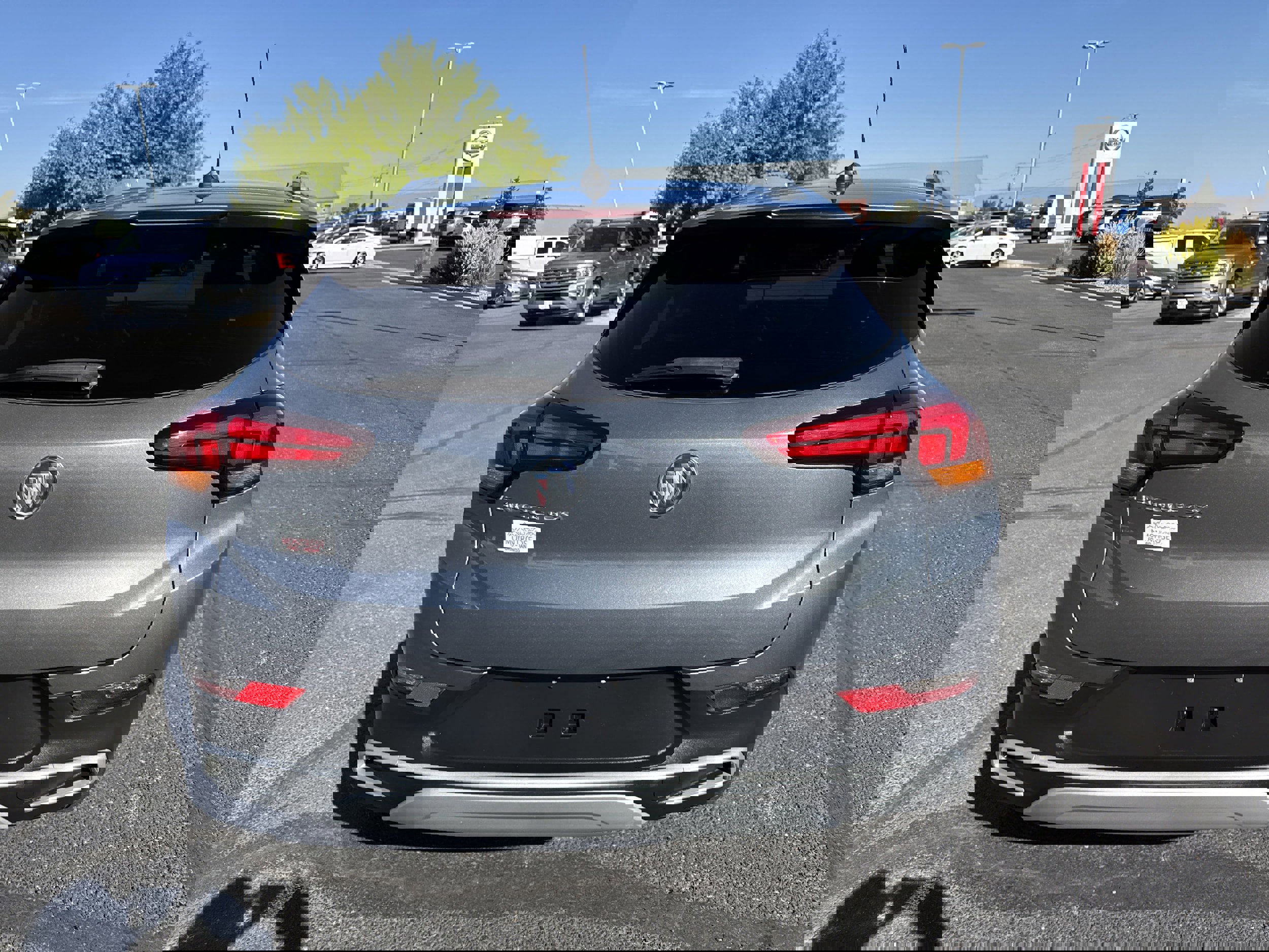 Used 2022 Buick Encore GX Select image 4