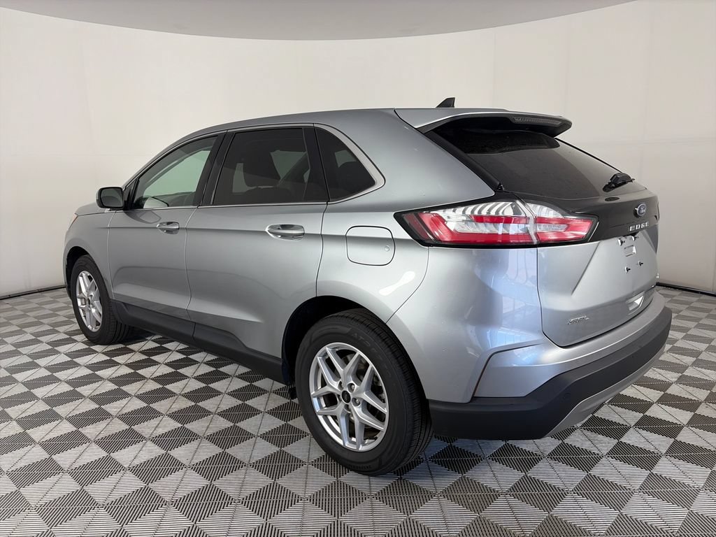 Certified 2024 Ford Edge SEL AWD/4WD image 5