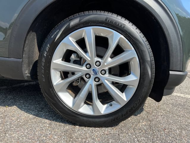 Certified 2023 Ford Explorer Platinum w/ Technology Package AWD/4WD image 13