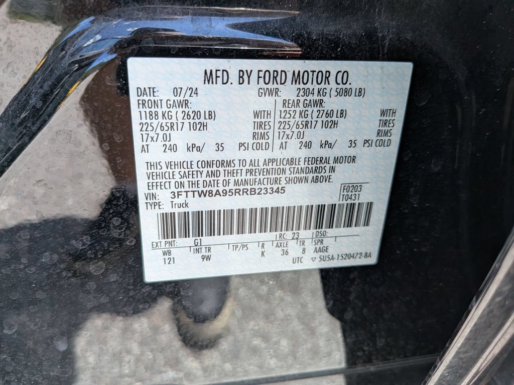 Certified 2024 Ford Maverick XL FWD image 33