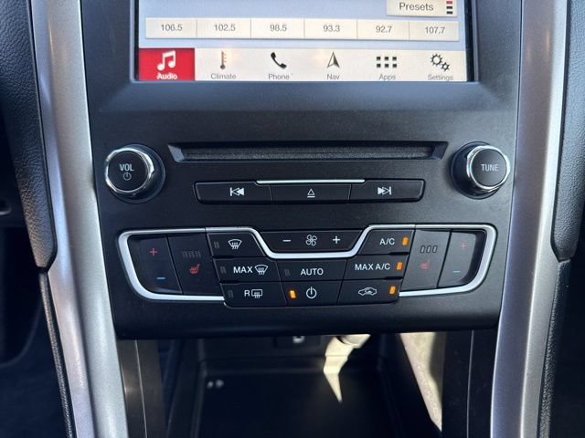 Certified 2017 Ford Fusion Energi SE FWD image 27