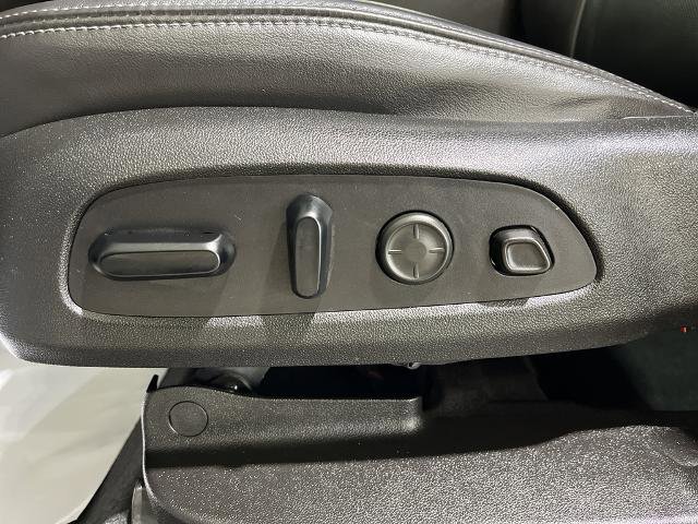 Used 2021 Buick Enclave Avenir image 18