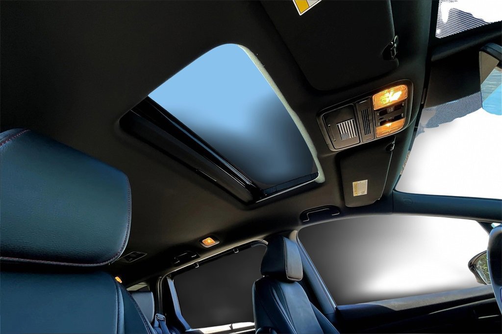 Used 2024 Honda Odyssey Sport image 22