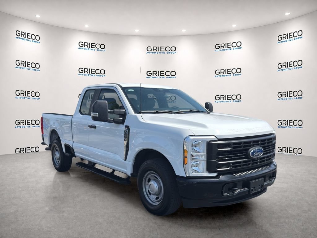 Certified 2024 Ford F250 XL RWD image 1