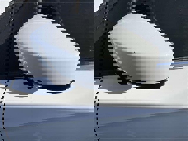 Certified 2019 Ford Escape SE image 3