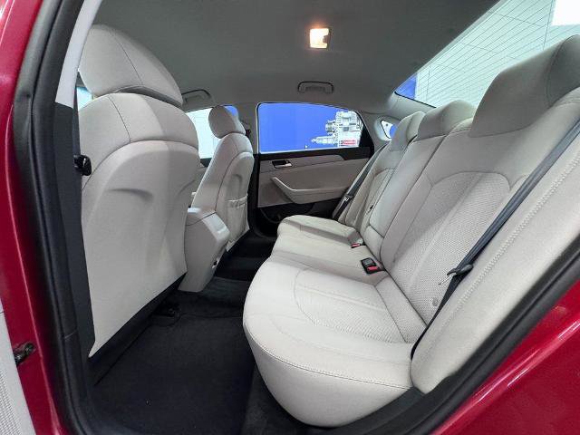 Used 2018 Hyundai Sonata SE FWD image 14