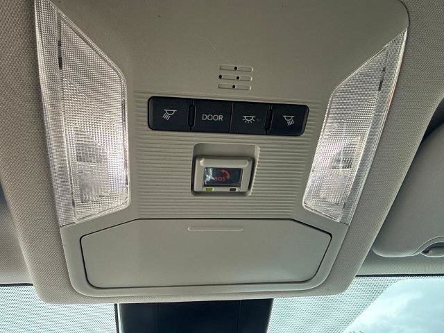 Used 2022 Toyota RAV4 LE FWD image 23