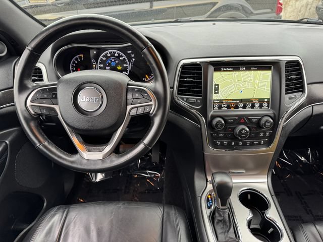 Used 2018 Jeep Grand Cherokee Limited AWD/4WD image 4